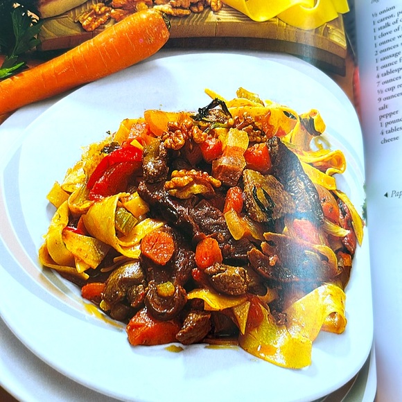 The Encyclopedia Of Italian Cooking HC/DJ Book EXC - Picture 15 of 16